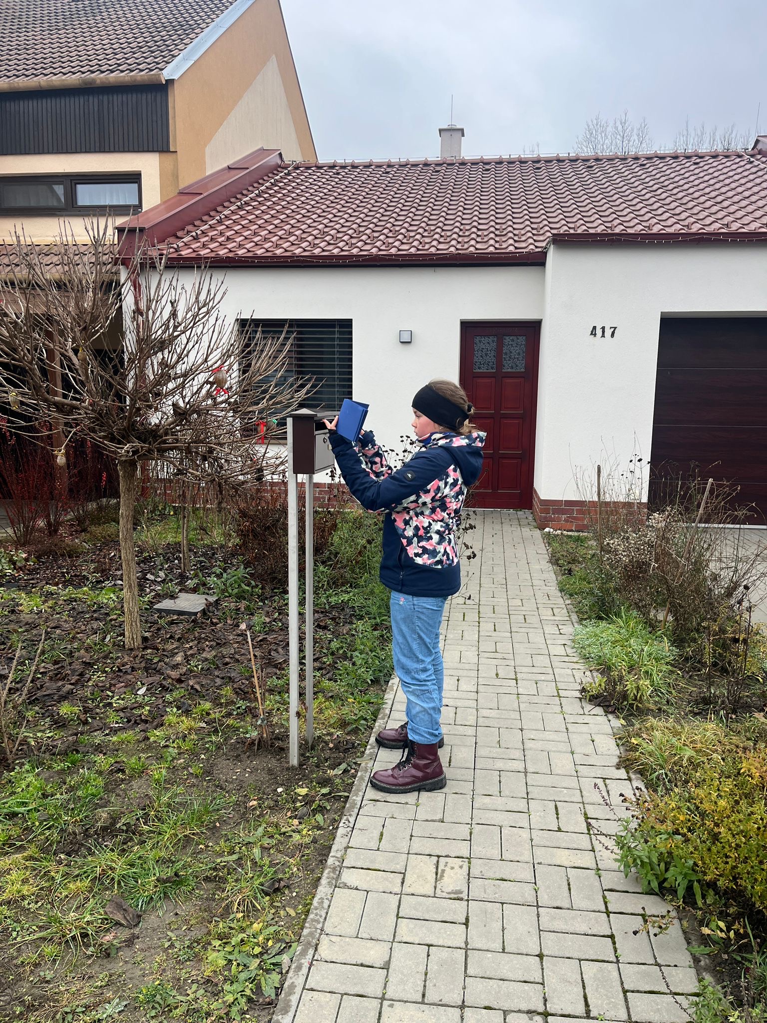 BC64DAF4 8364 46D8 B44F C60CBAD96441